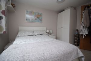 Bedroom- click for photo gallery